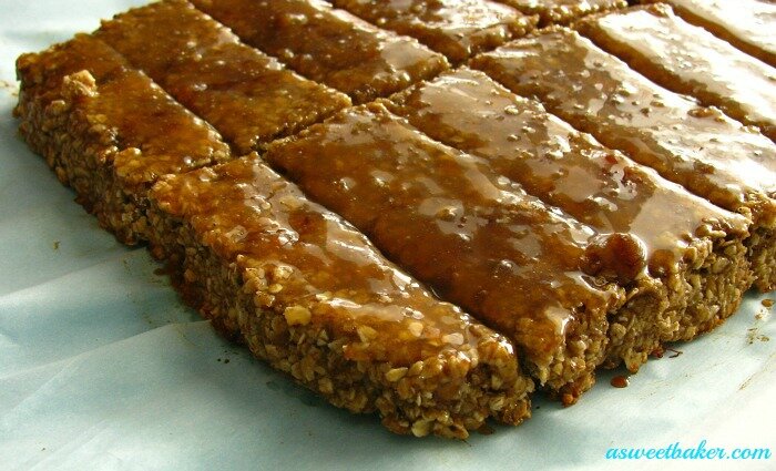 Banana Caramel Granola Bars1