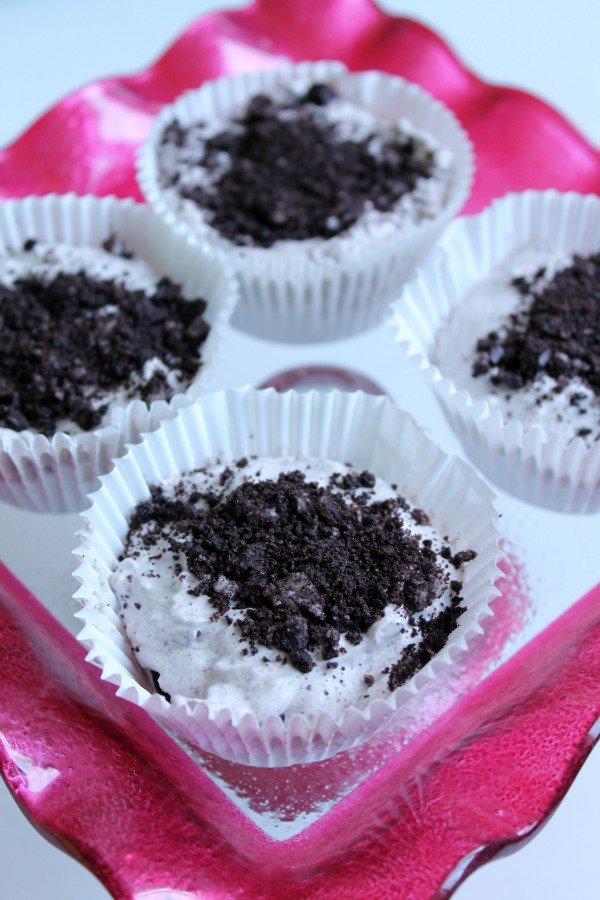 Oreo Cheesecakes Bites